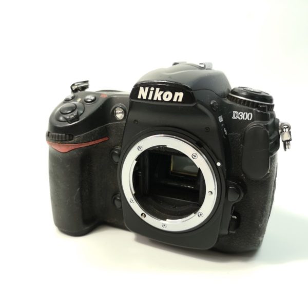 Nikon　D300　デジタルカメラの画像