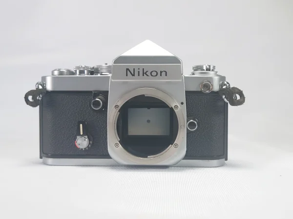 Nikon】F2 アイレベル ボディ | 新入荷情報 | 札幌市の中古カメラ ...
