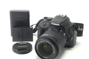Canon EOS Kiss X7 + 18-55mm F3.5-5.6 IS STM